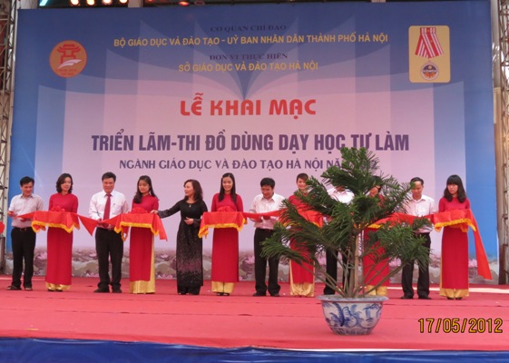 Hà Nội Khai mạc triển lãm – hội thi đồ dùng học tập tự làm cấp thành phố